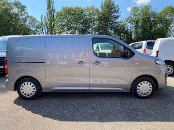 Used Vauxhall Vivaro 2022 for sale - 78953803: Photo