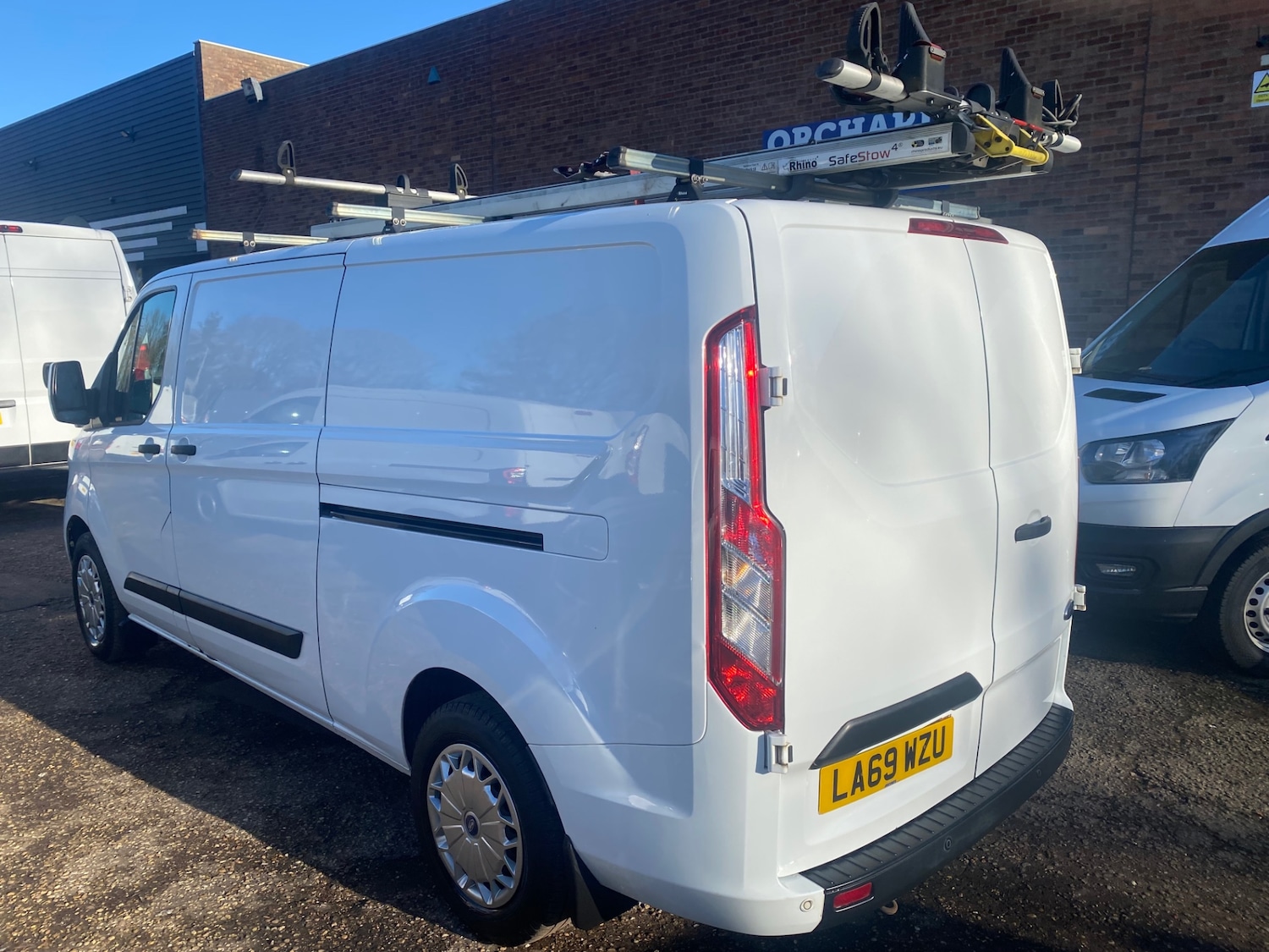 Used Ford Transit Custom 2020 for sale - 77311519: Photo 2