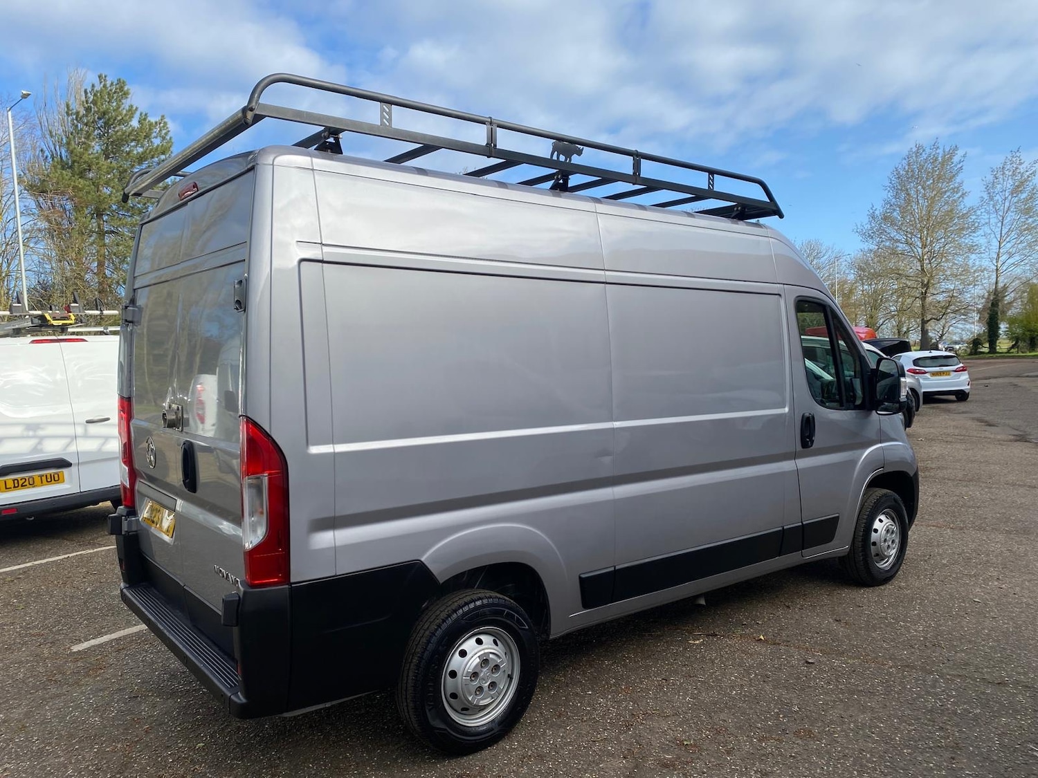 Used Vauxhall Movano 2023 for sale - 78078351: Photo 2