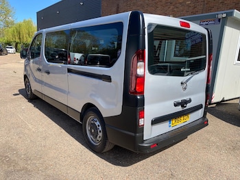 Used Vauxhall Vivaro 2016 for sale - 78323390: Photo