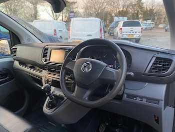 Used Vauxhall Vivaro 2021 for sale - 76696610: Photo