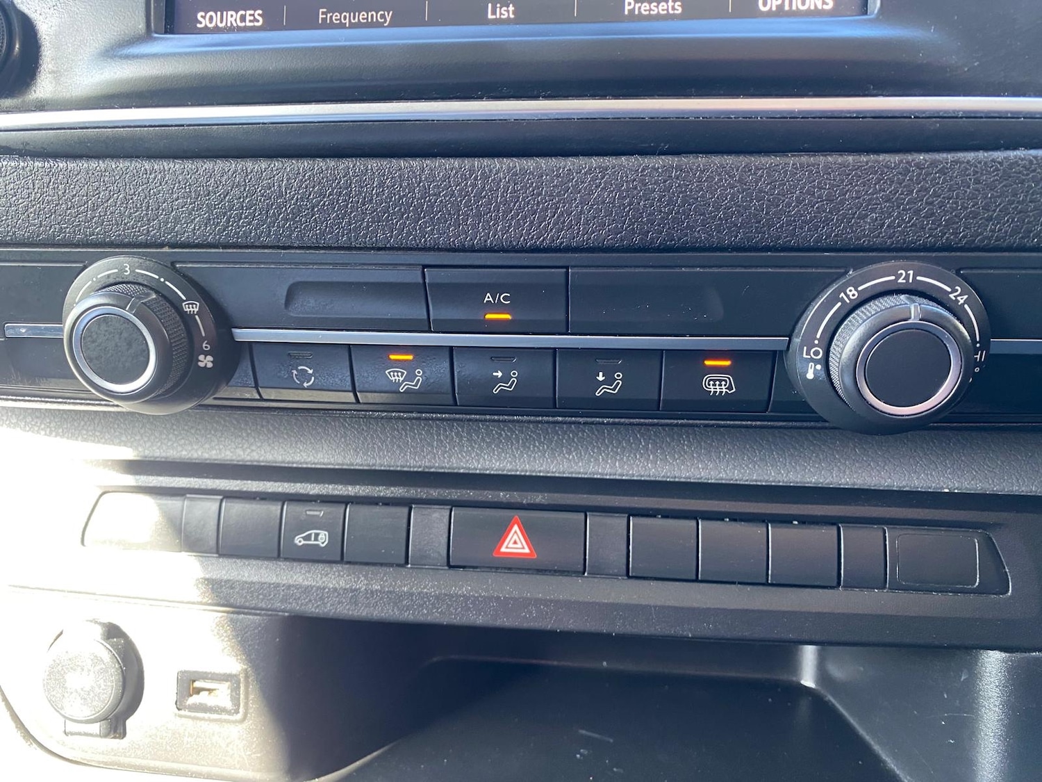 Used Vauxhall Vivaro 2021 for sale - 77889251: Photo 9