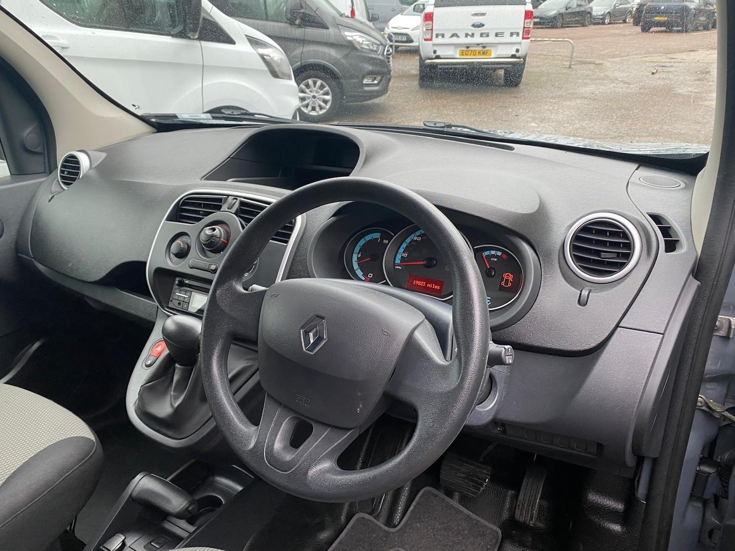 Used Renault Kangoo 2020 for sale - 77762992: Photo 3