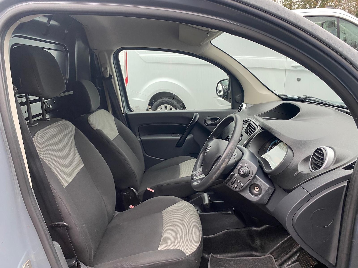 Used Renault Kangoo 2020 for sale - 77762992: Photo 8