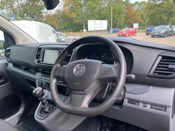 Used Vauxhall Vivaro 2022 for sale - 75673603: Photo