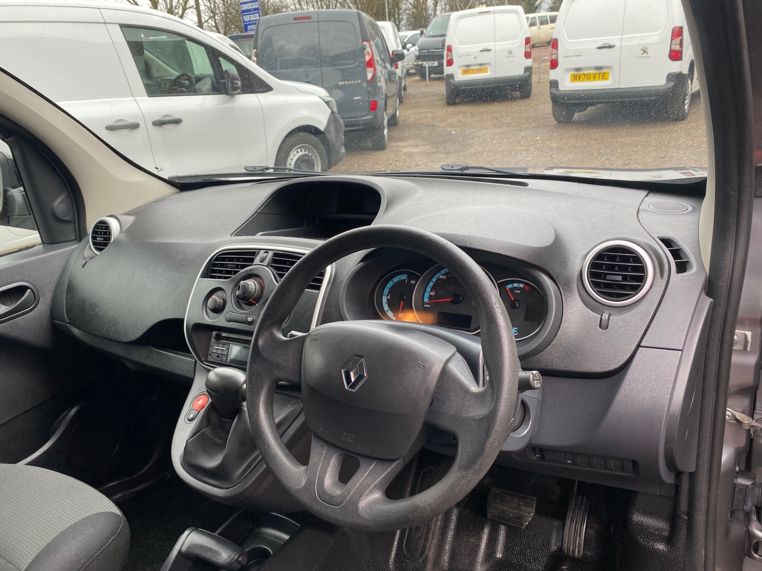Used Renault Kangoo 2021 for sale - 77298651: Photo 3