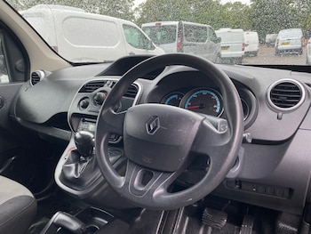 Used Renault Kangoo 2021 for sale - 75353369: Photo