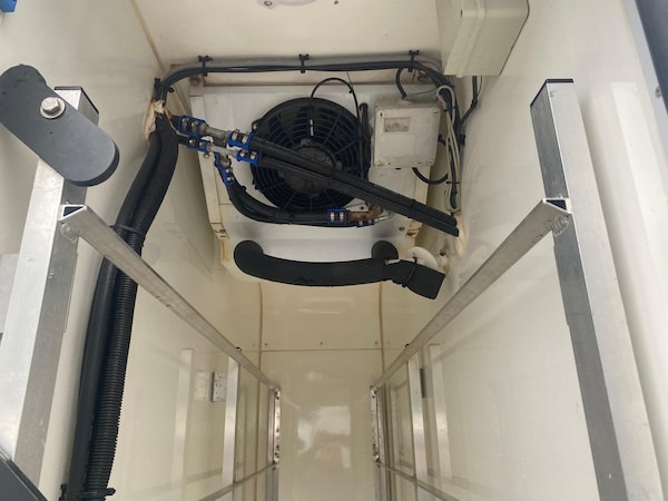 Used Mercedes-Benz Sprinter 2017 for sale - 76254848: Photo 9