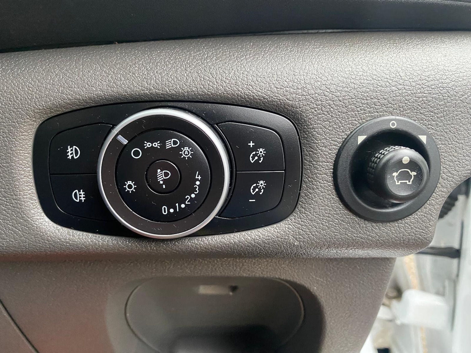 Used Ford Transit 2019 for sale - 77033558: Photo 13