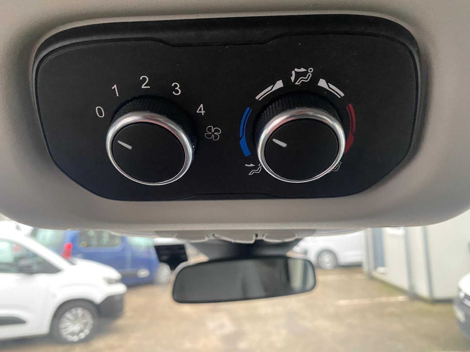 Used Ford Transit 2019 for sale - 77033558: Photo 14