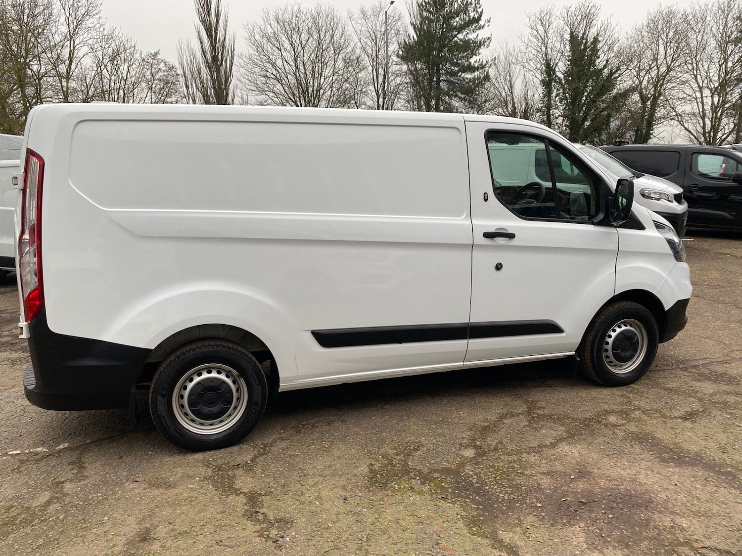 Used Ford Transit Custom 2021 for sale - 77420601: Photo 2