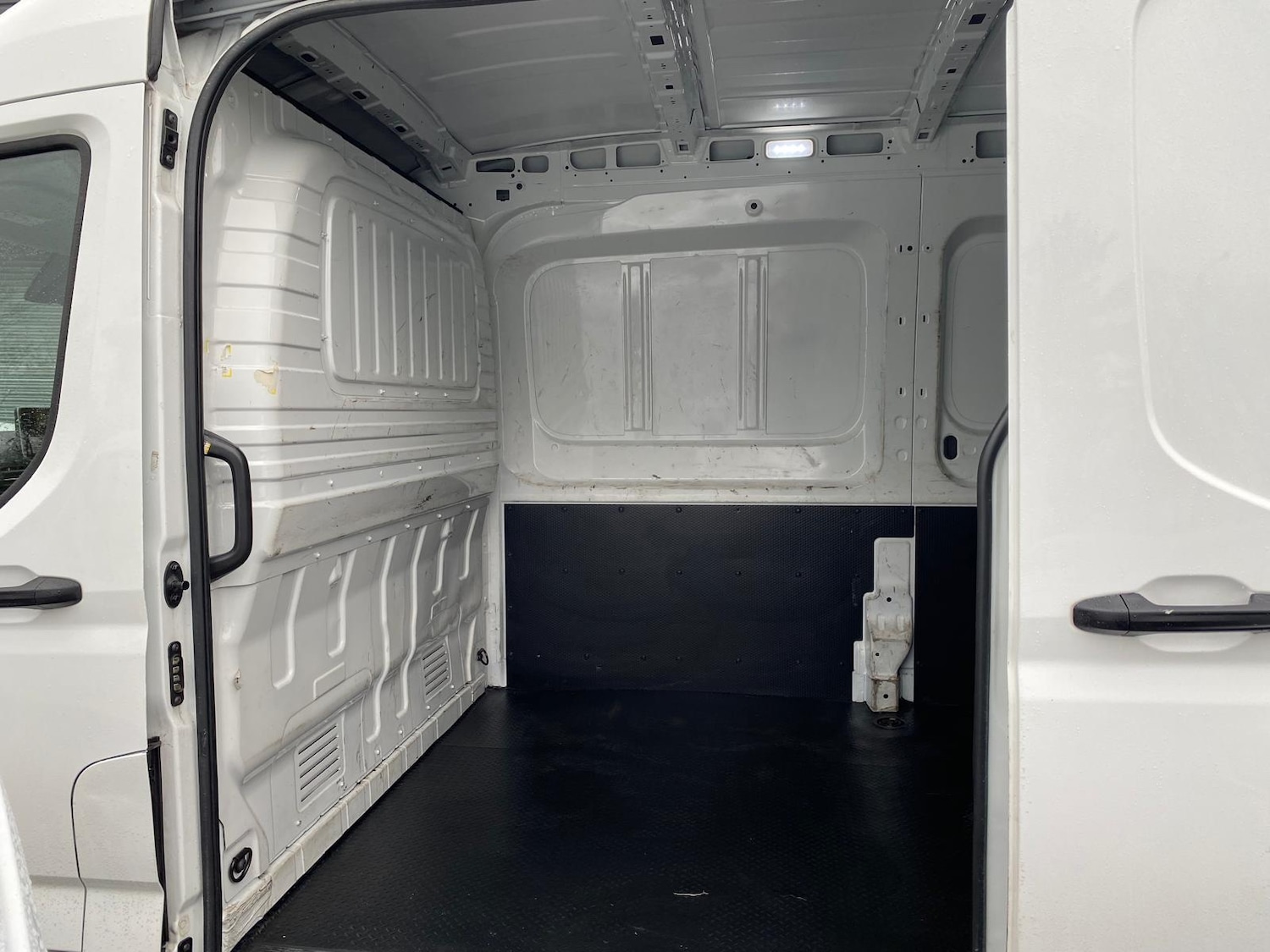 Used Maxus Deliver 9 2023 for sale - 76541939: Photo 8