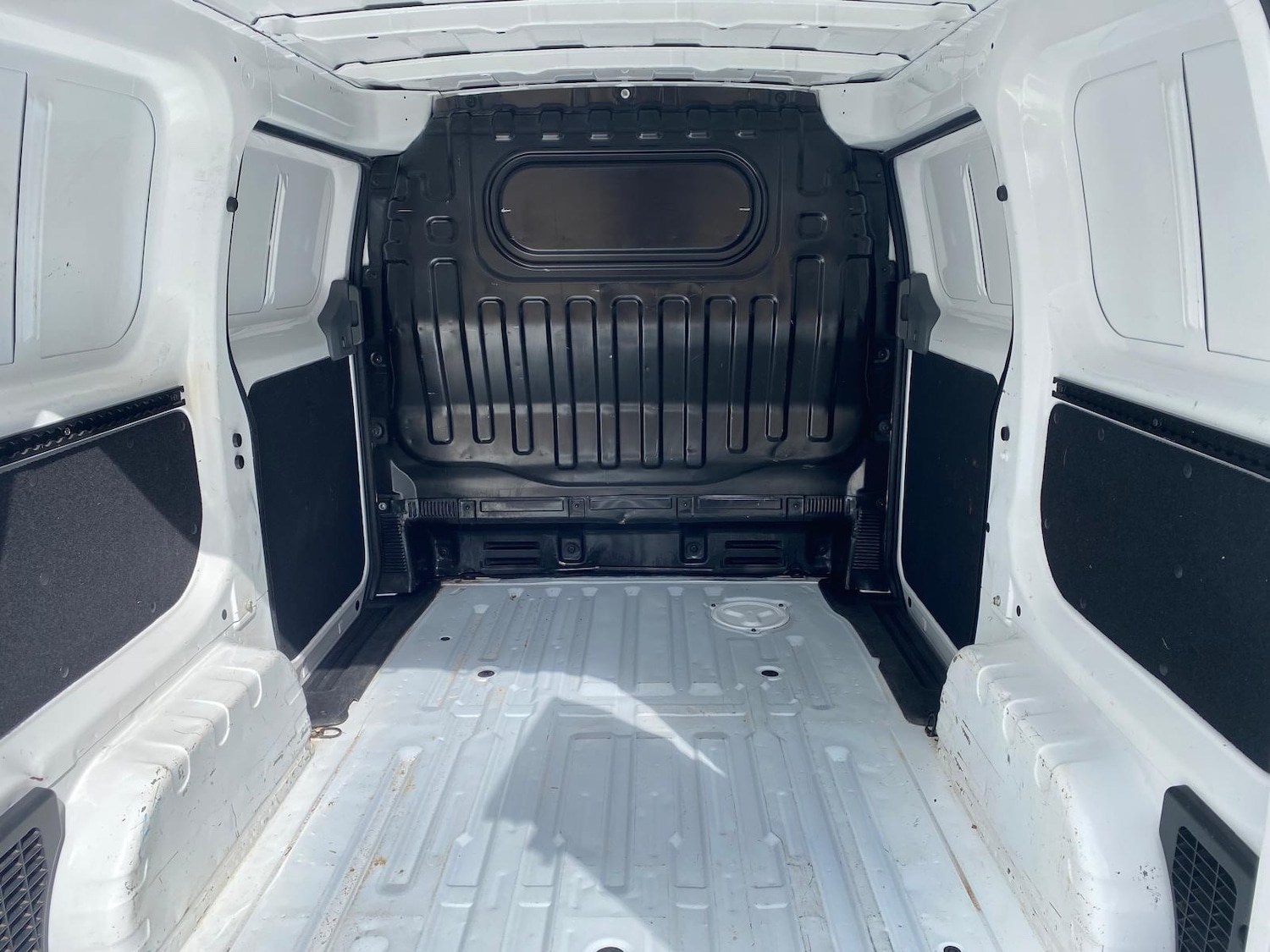 Used Nissan e-NV200 2021 for sale - 78162240: Photo 7