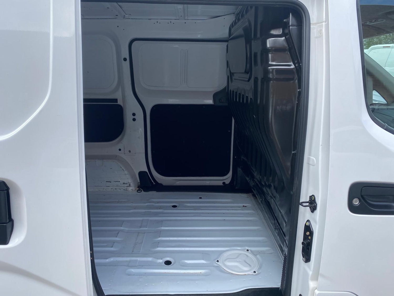 Used Nissan e-NV200 2021 for sale - 78162240: Photo 9