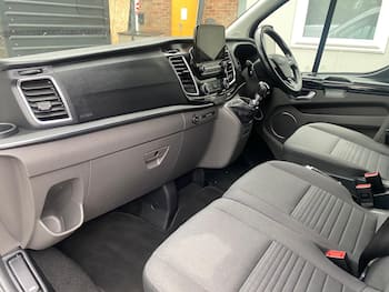 Used Ford Tourneo Custom 2019 for sale - 79732146: Photo
