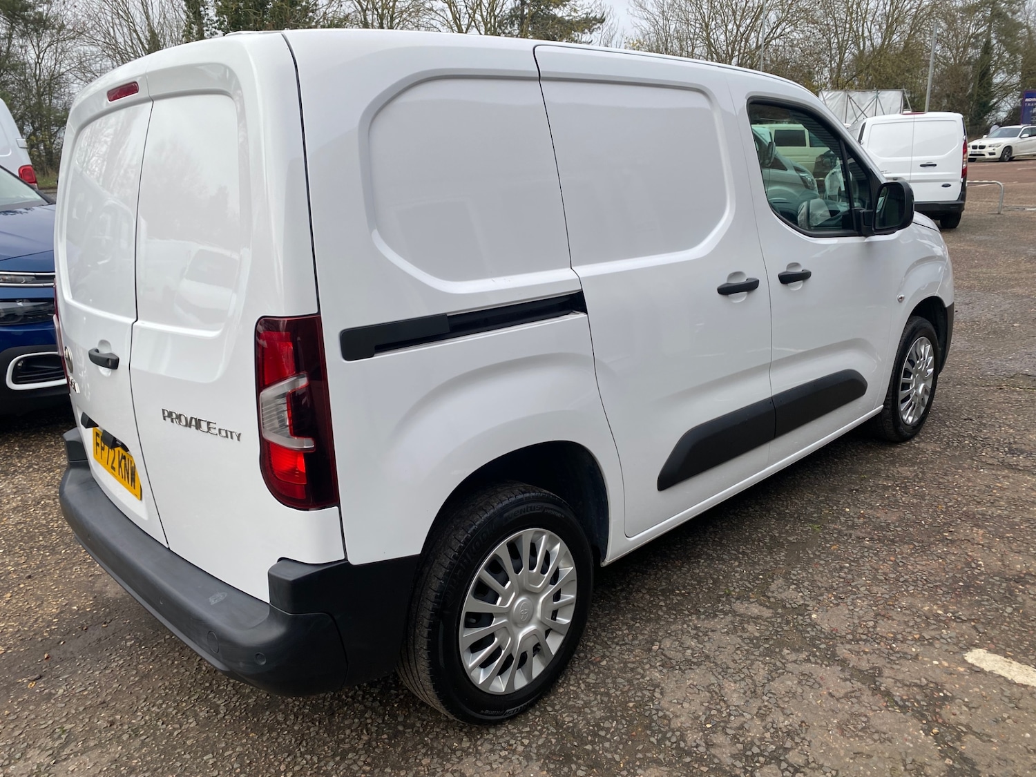 Used Toyota ProAce 2023 for sale - 76555352: Photo 16