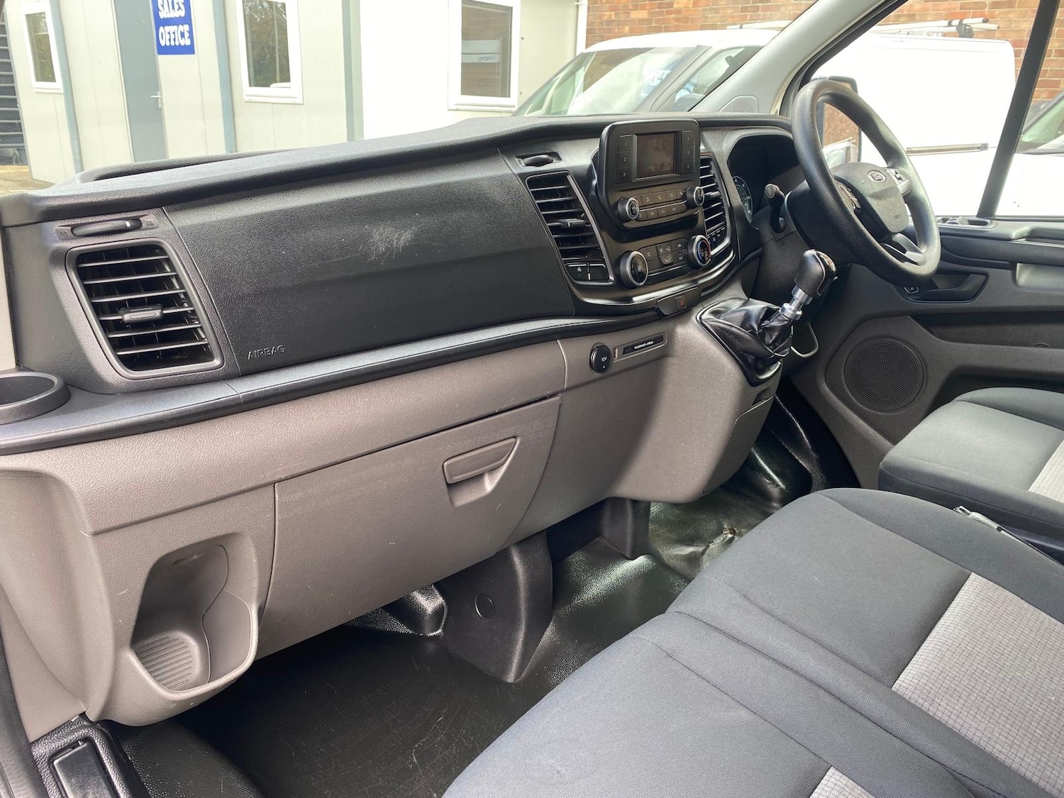 Used Ford Transit Custom 2022 for sale - 78162534: Photo 8