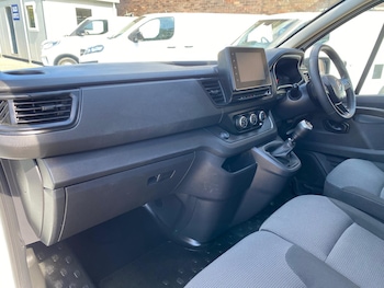 Used Renault Trafic 2023 for sale - 78323790: Photo