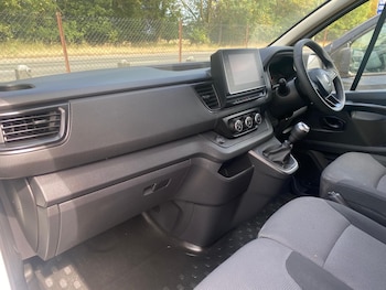 Used Renault Trafic 2023 for sale - 79320449: Photo