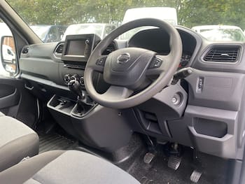 Used Nissan Interstar 2024 for sale - 79686969: Photo
