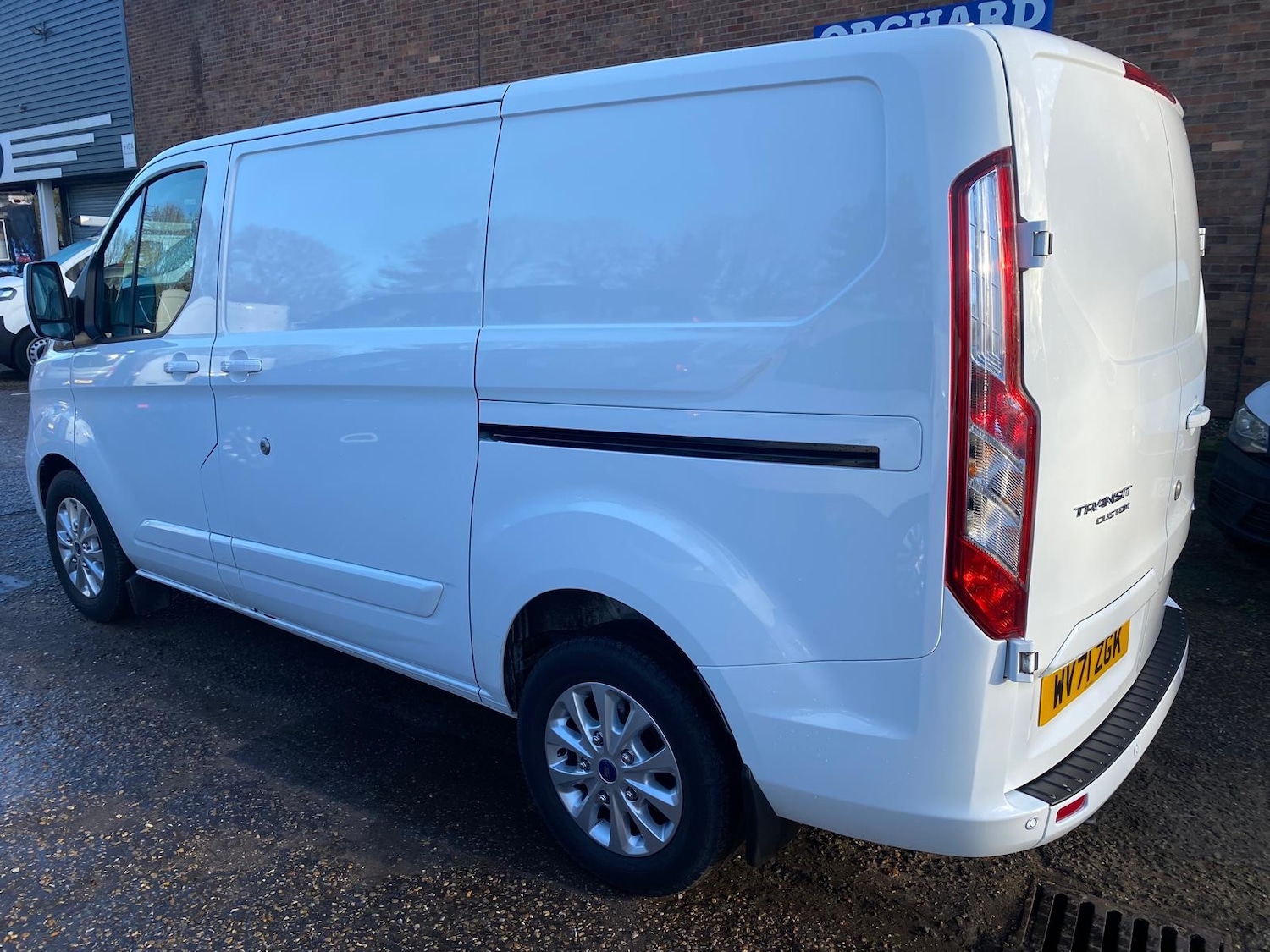 Used Ford Transit Custom 2021 for sale - 77159409: Photo 2