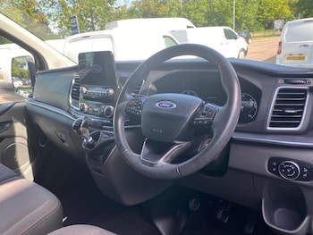 Used Ford Tourneo Custom 2020 for sale - 78697942: Photo