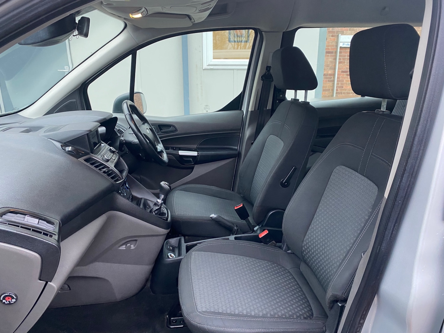 Used Ford Grand Tourneo Connect 2020 for sale - 77501944: Photo 11