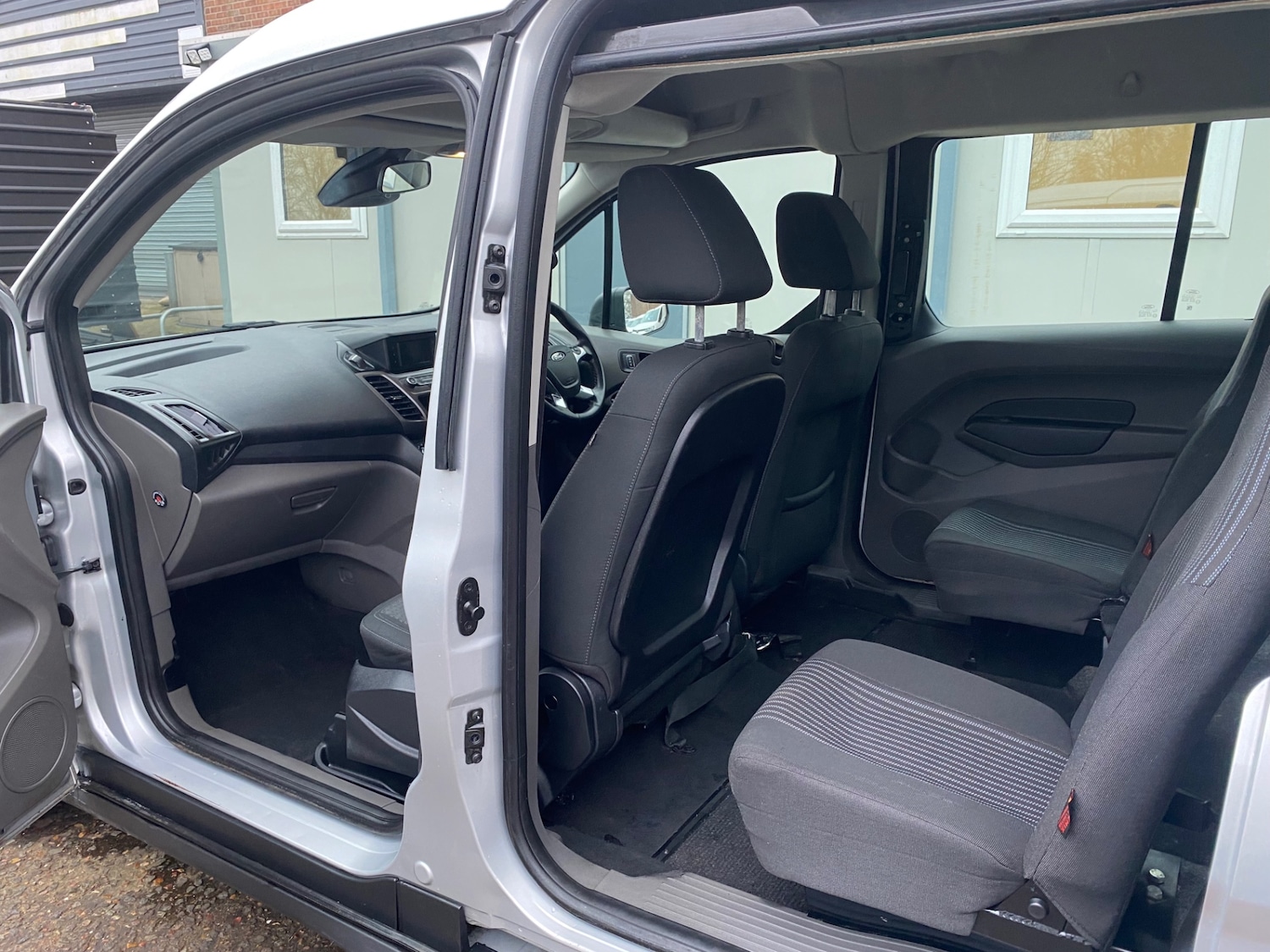 Used Ford Grand Tourneo Connect 2020 for sale - 77501944: Photo 9