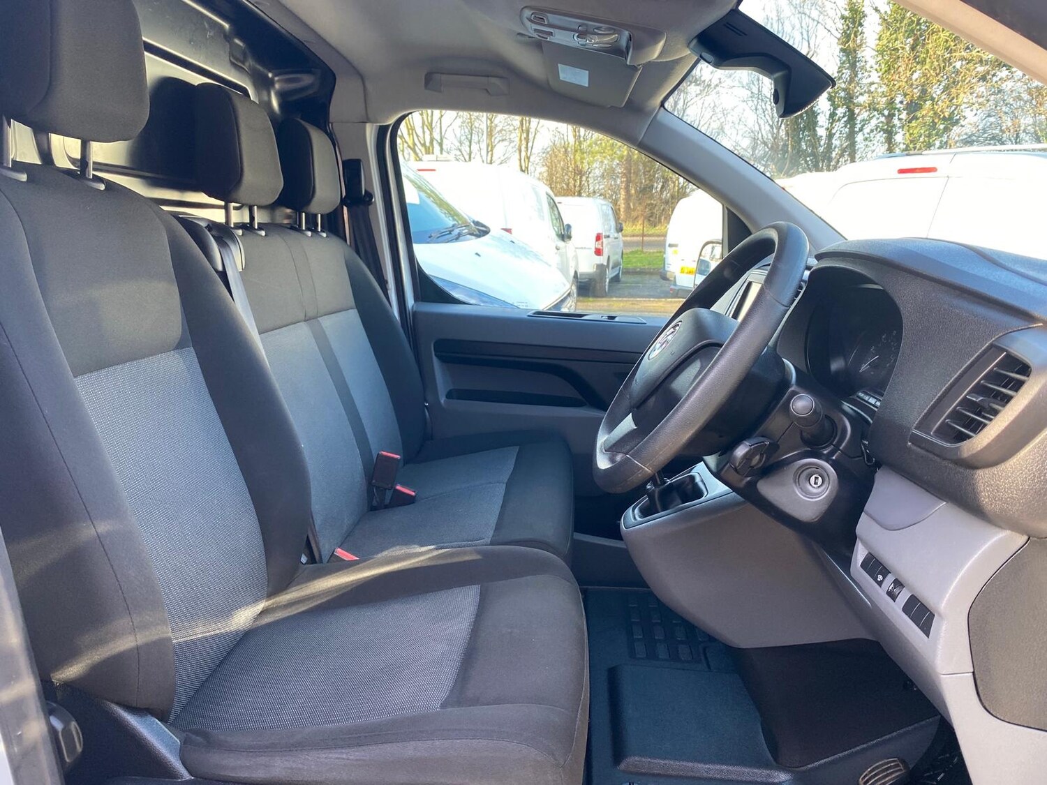 Used Vauxhall Vivaro 2023 for sale - 76836930: Photo 8