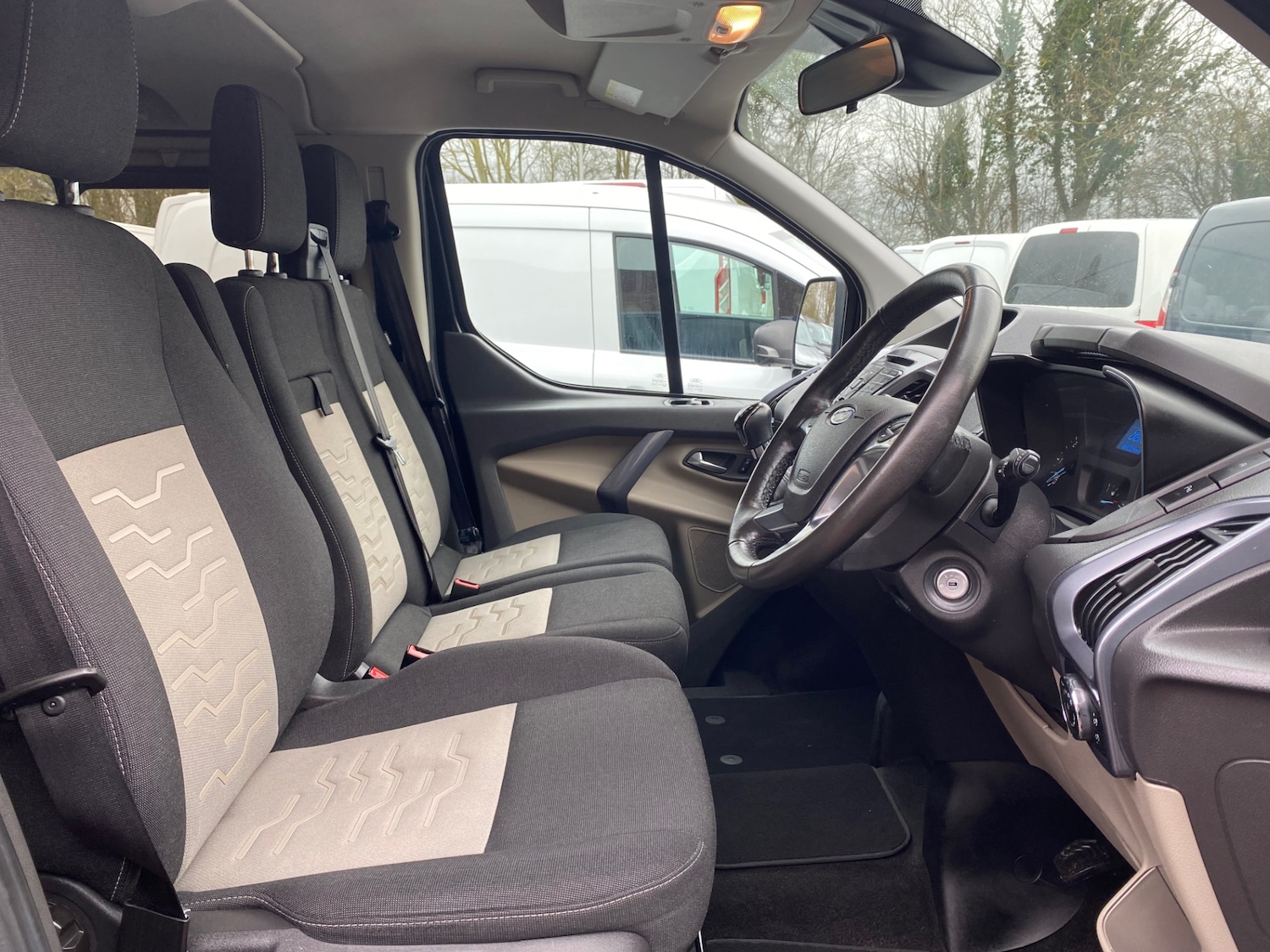 Used Ford Tourneo Custom 2018 for sale - 77300355: Photo 23
