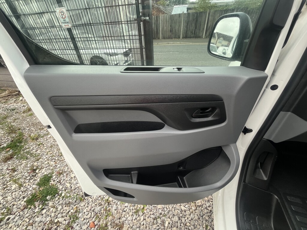 Used Vauxhall Vivaro 2022 for sale - 76288707: Photo 14
