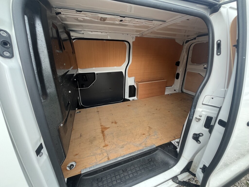 Used Vauxhall Vivaro 2022 for sale - 76288707: Photo 16