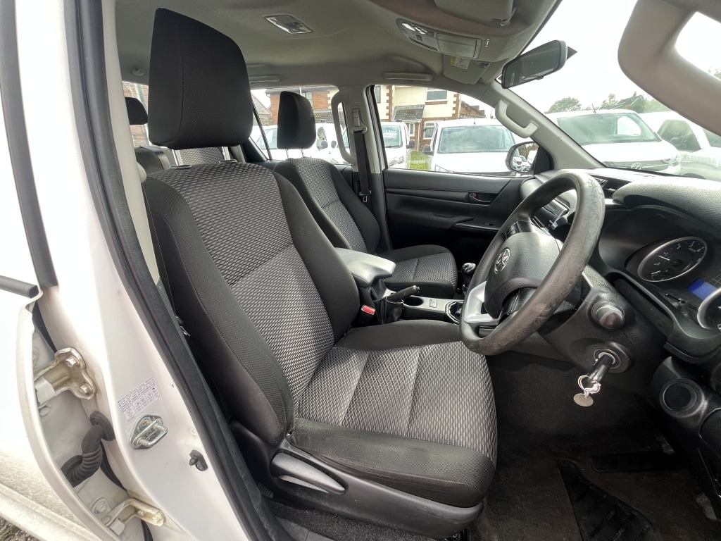 Used Toyota Hilux 2020 for sale - 76288709: Photo 10