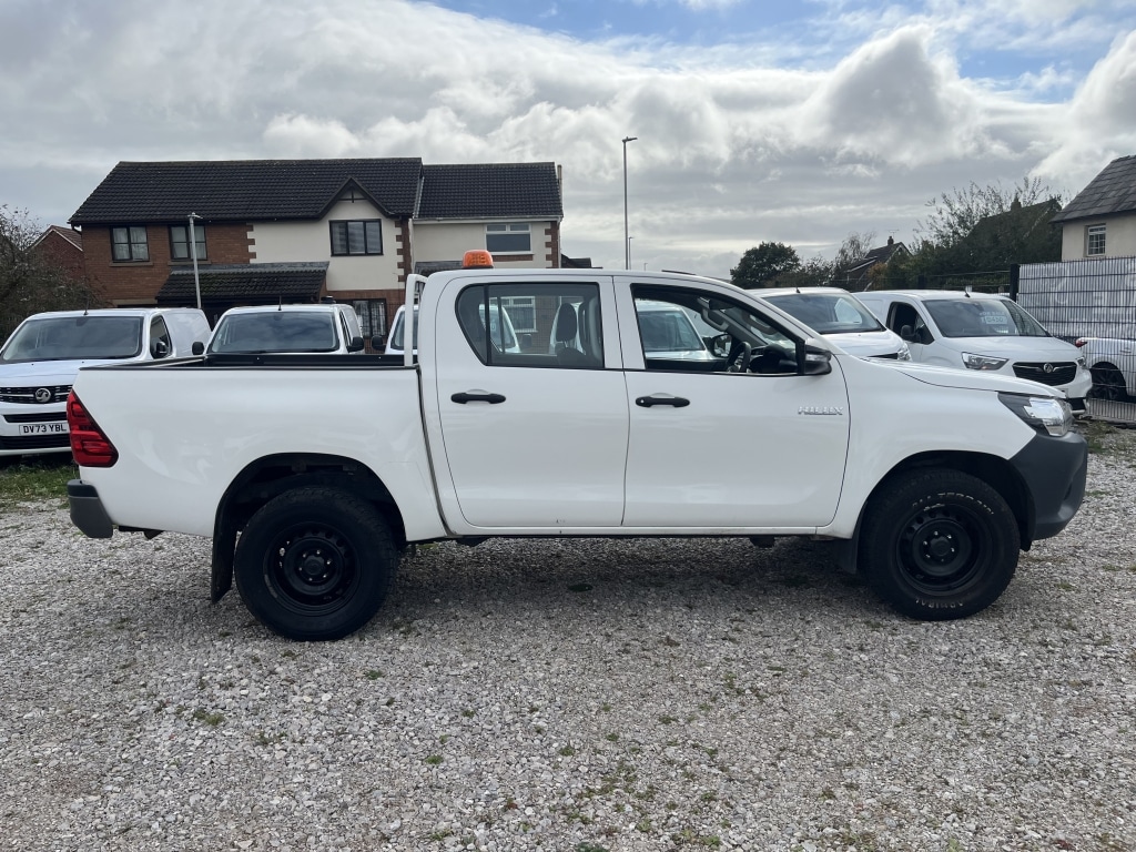 Used Toyota Hilux 2020 for sale - 76288709: Photo 4