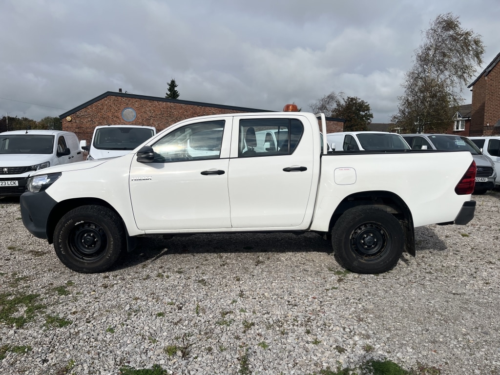 Used Toyota Hilux 2020 for sale - 76288709: Photo 8