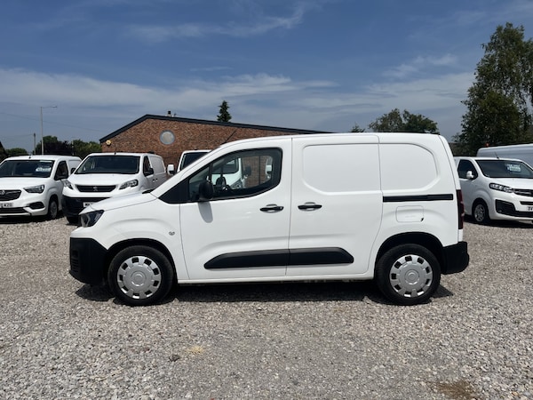 Used Peugeot Partner 2020 for sale - 75026884: Photo 8