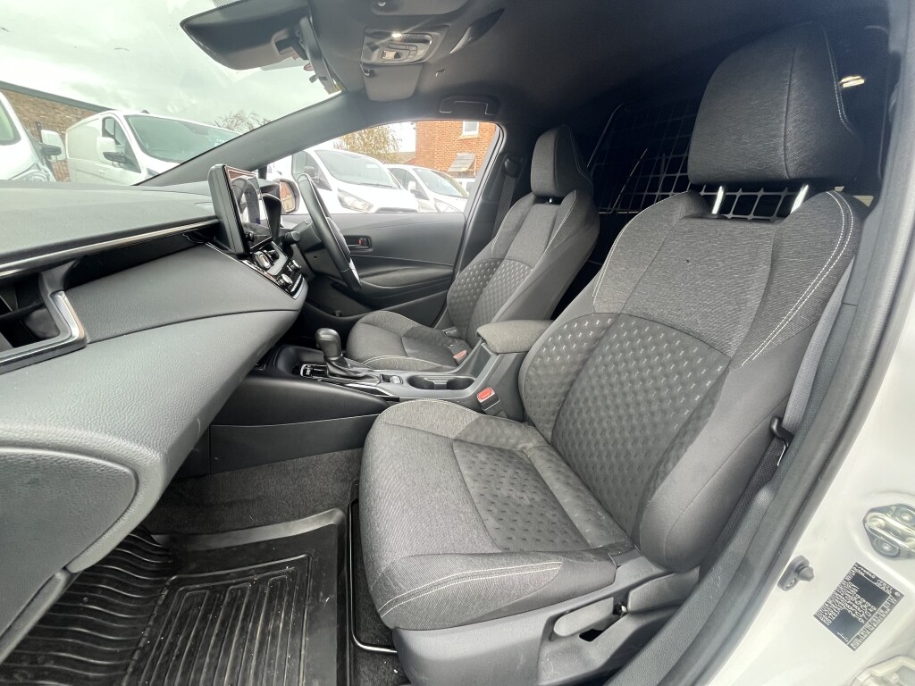 Used Toyota Corolla 2023 for sale - 76198668: Photo 13