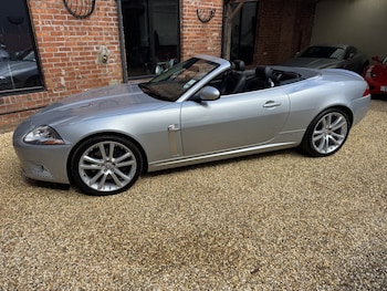 Used Jaguar XKR 2007 for sale - 79262685: Photo
