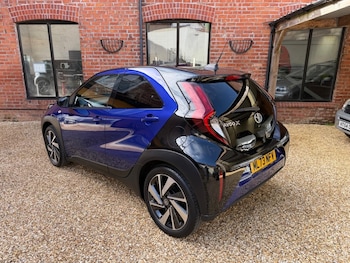 Used Toyota Aygo X 2023 for sale - 79262688: Photo