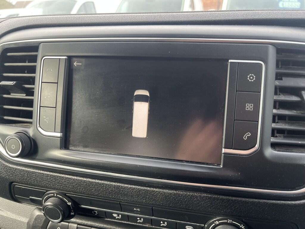 Used Vauxhall Vivaro 2021 for sale - 76198658: Photo 18