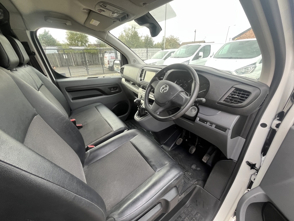 Used Vauxhall Vivaro 2021 for sale - 76198658: Photo 9
