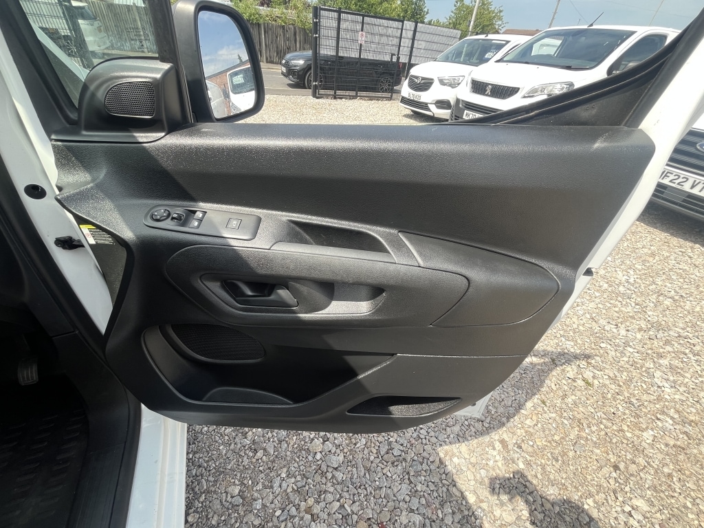 Used Peugeot Partner 2020 for sale - 76897250: Photo 11