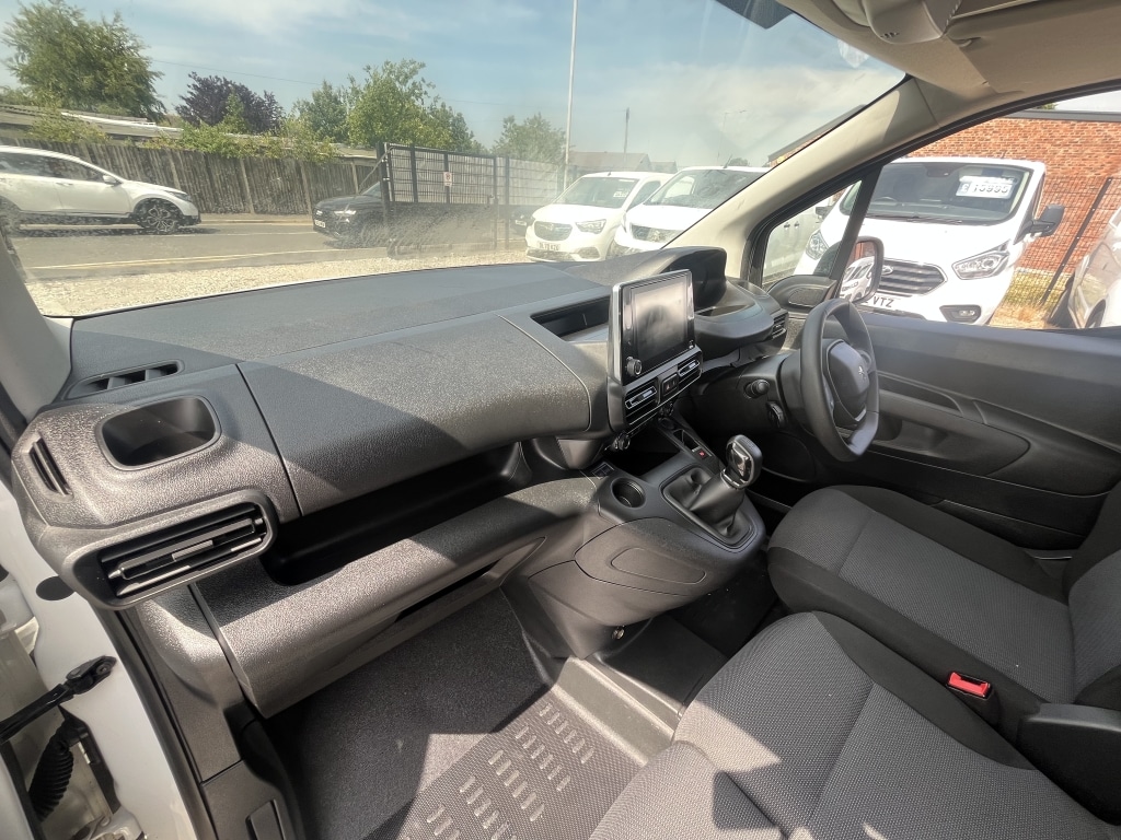 Used Peugeot Partner 2020 for sale - 76897250: Photo 12