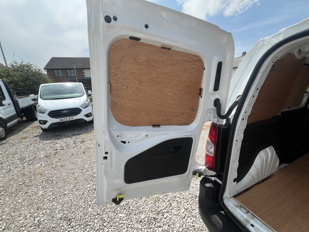 Used Peugeot Partner 2020 for sale - 76897250: Photo 16