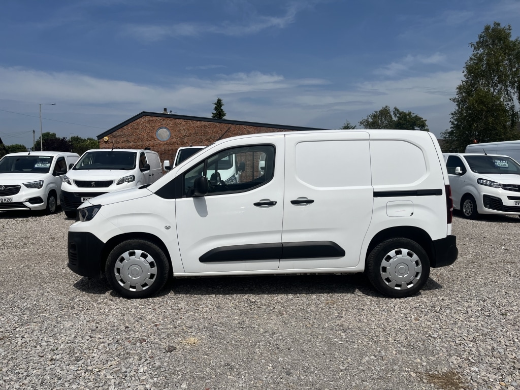 Used Peugeot Partner 2020 for sale - 76897250: Photo 8