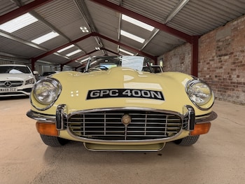 Used Jaguar E-Type 1974 for sale - 79552364: Photo