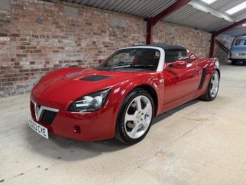 Used Vauxhall VX220 2003 for sale - 79600535: Photo
