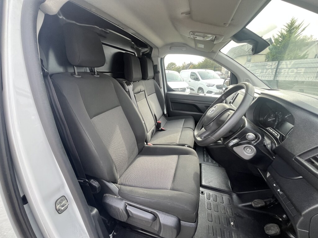 Used Vauxhall Vivaro 2023 for sale - 76198666: Photo 10