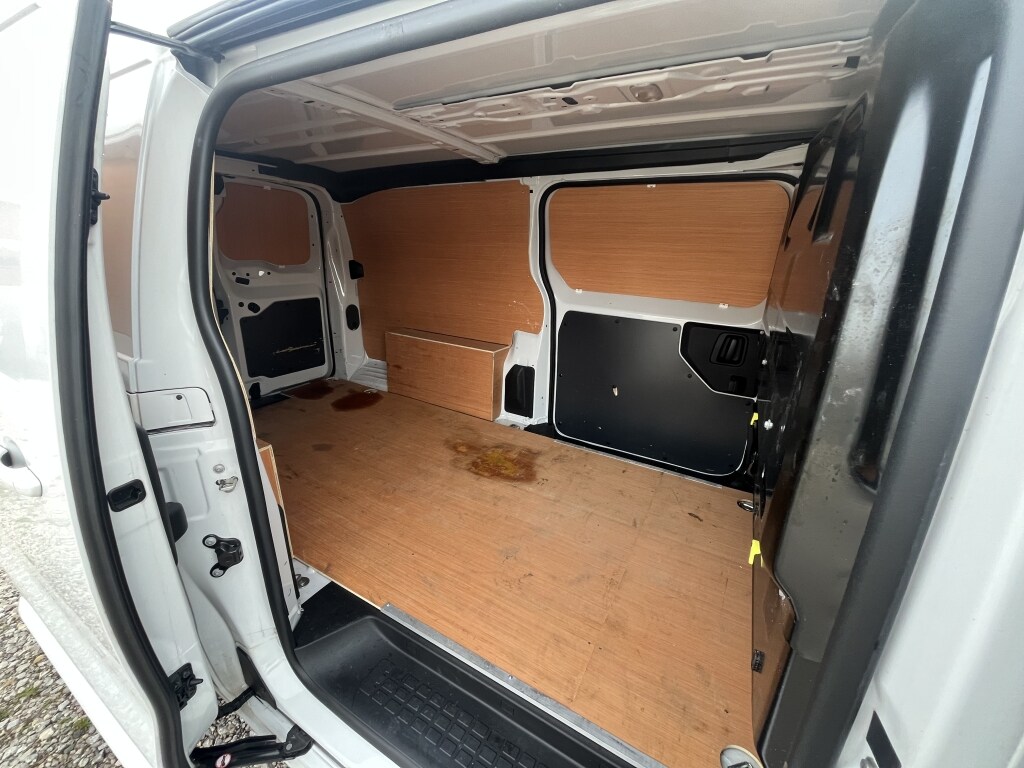 Used Vauxhall Vivaro 2023 for sale - 76198666: Photo 17