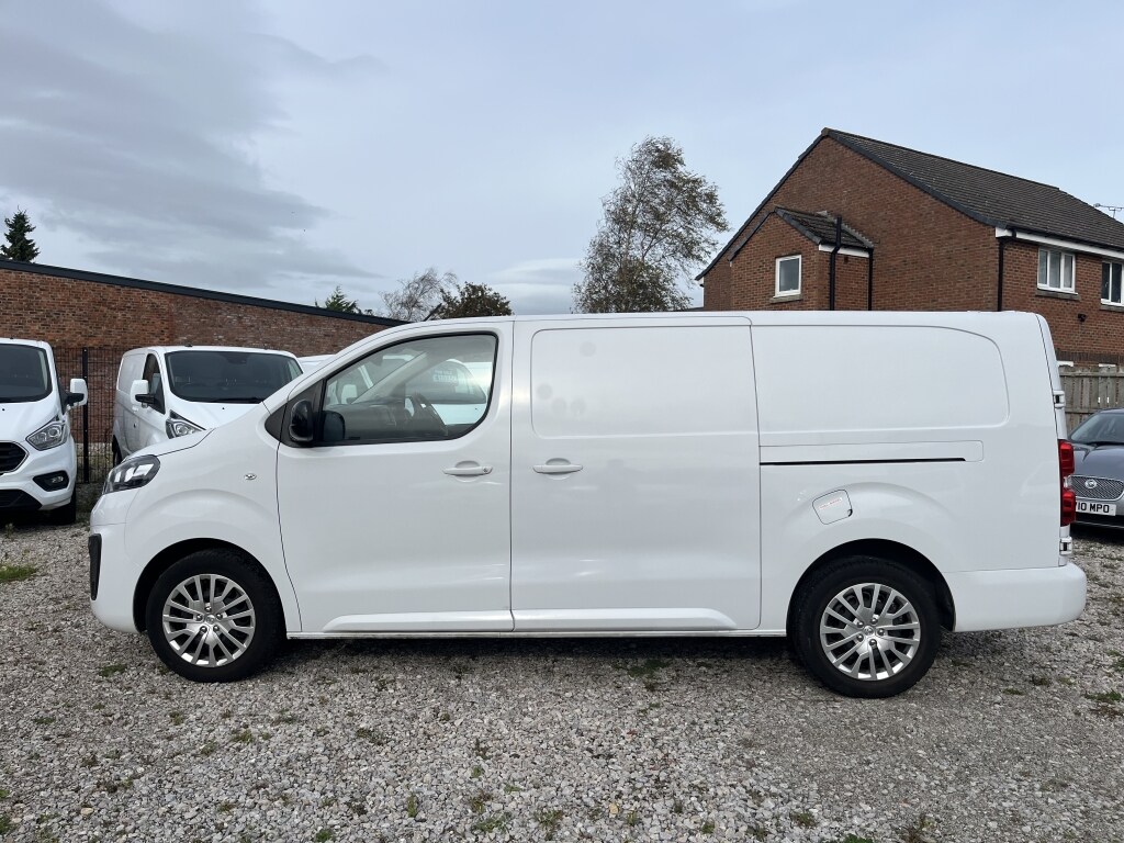 Used Vauxhall Vivaro 2023 for sale - 76198666: Photo 8